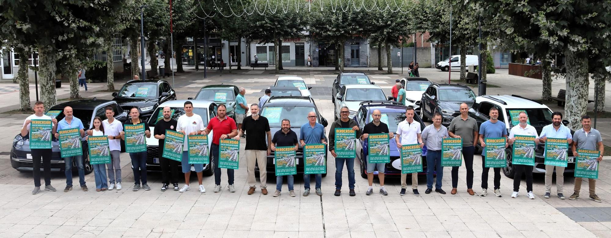 Presentación de Berocasión 2026 na Praza do Concello de Carballo.