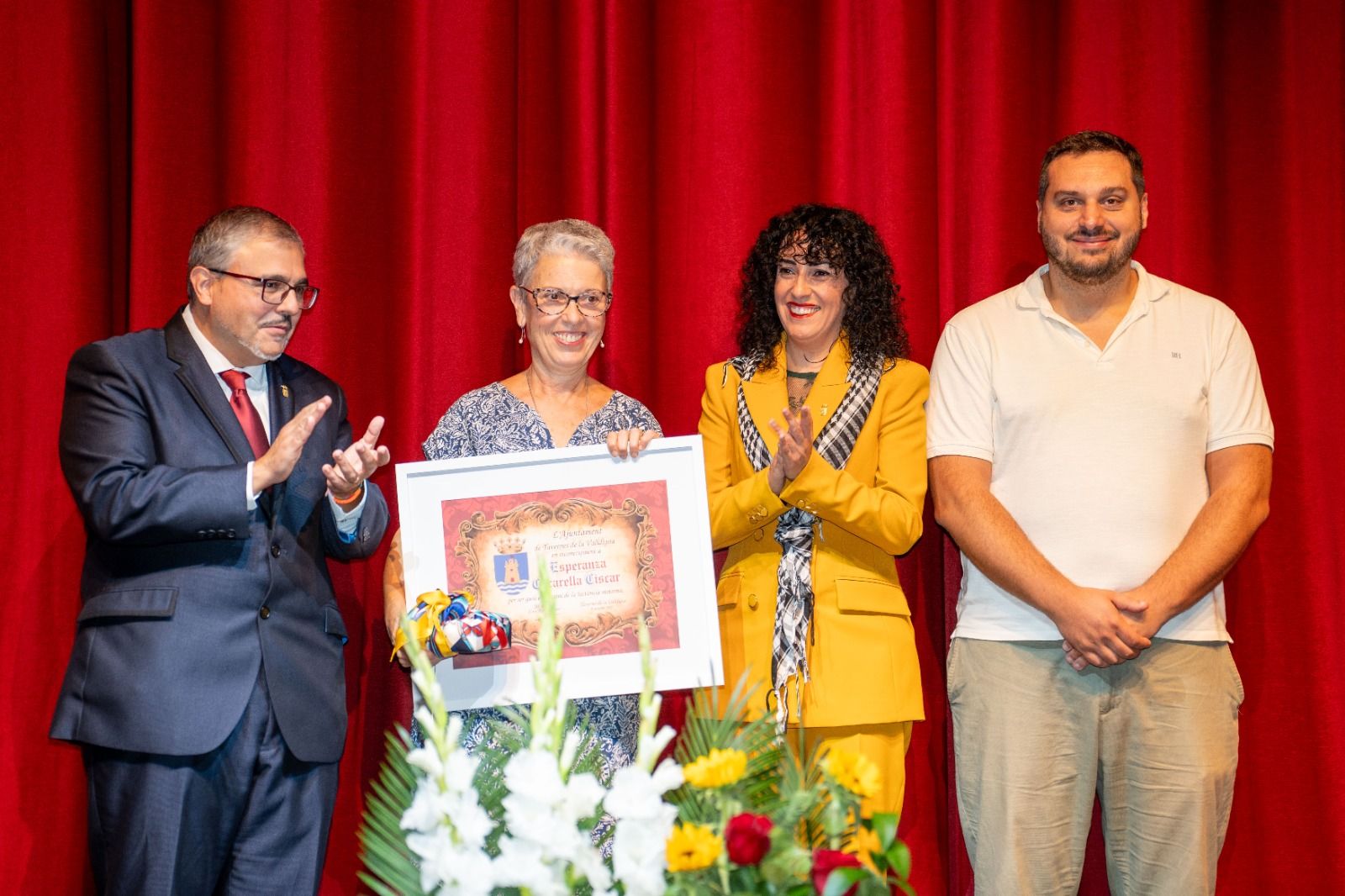 Las fotos del acto institucional del 9 d'Octubre en Tavernes de la Valldigna