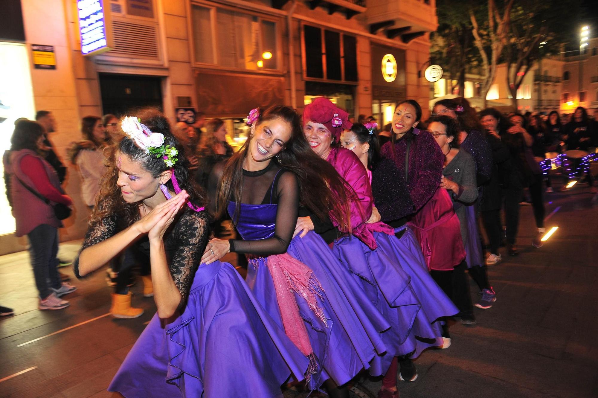 Manifestación por el 25N en Elche