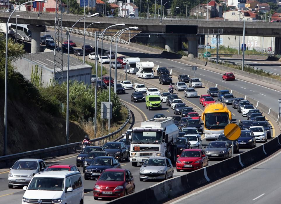 Colapso en las salidas de Vigo