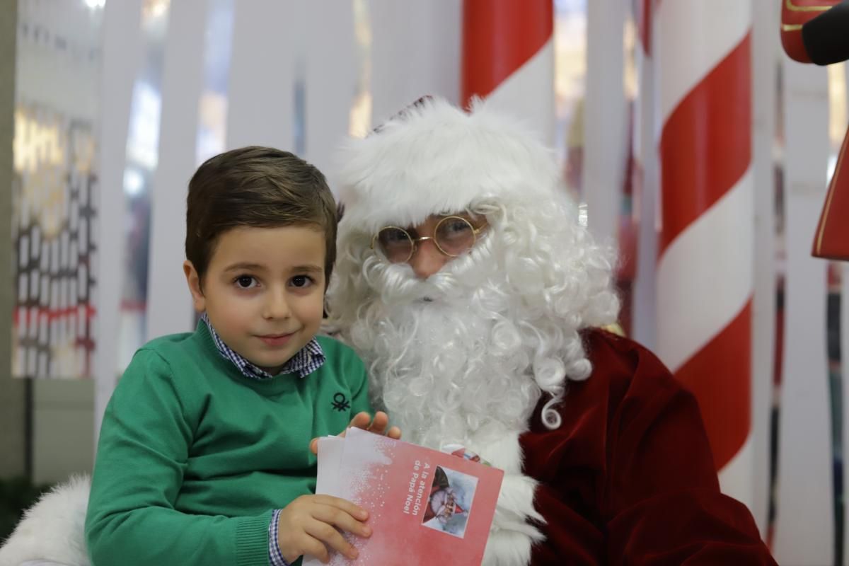 Fotos con Papá Noel realizadas el 22 de diciembre de 2017