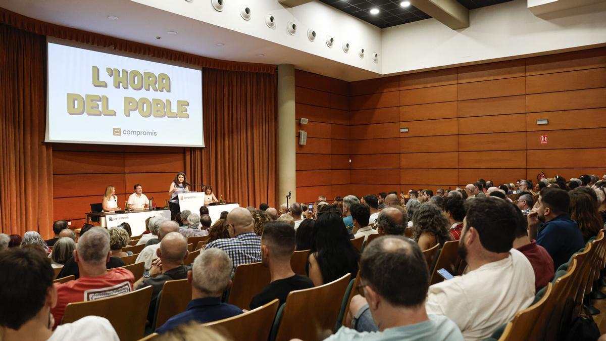 Mónica Oltra interviene en la asamblea extraordinaria de Compromís del pasado sábado.