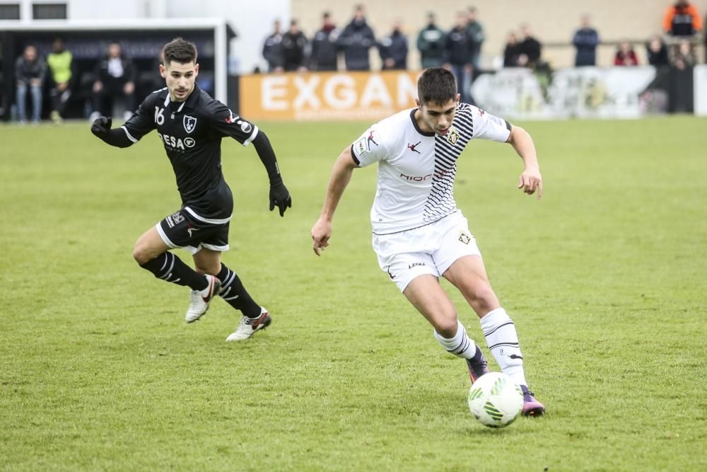 Partido entre el Lealtad y el Caudal