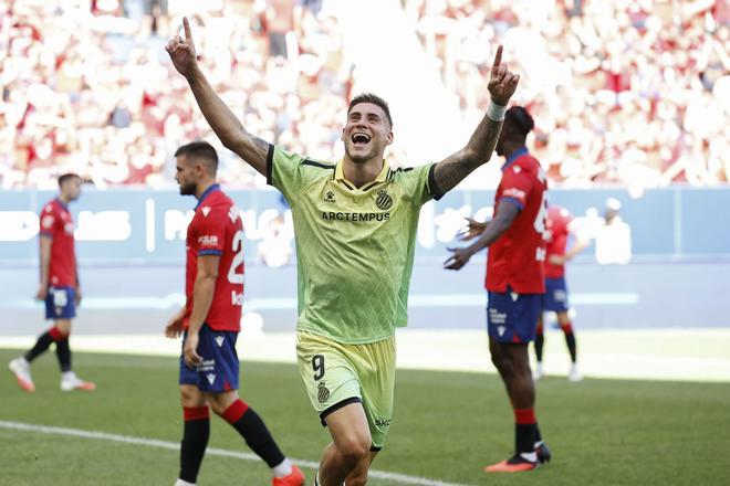 Roberto consigue tres valiosos puntos al Espanyol con un doblete frente al Osasuna