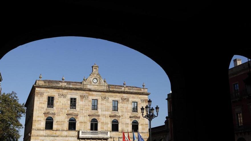 El Tribunal de Cuentas archiva su expediente contra el Ayuntamiento de Gijón por unos contratos de 2023