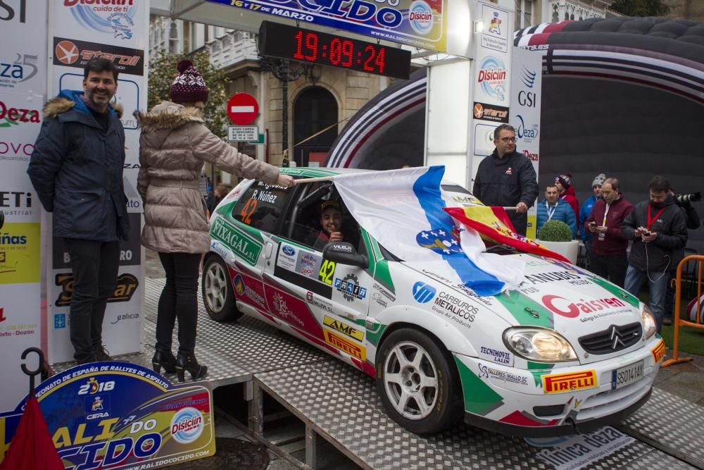 El vigente campeón vence en la primera especial y en el Tramo Cronometrado de Calificación.