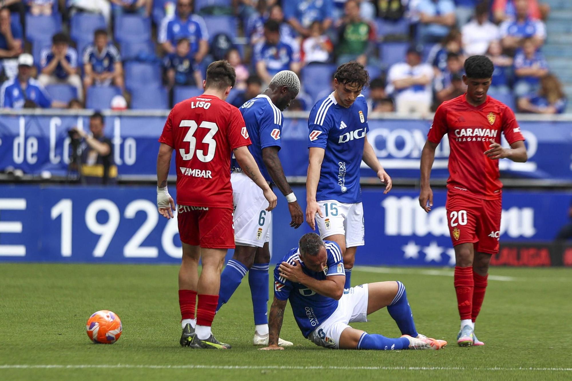 EN IMÁGENES: Ambientazo en la valiosa victoria del Oviedo contra el Zaragoza