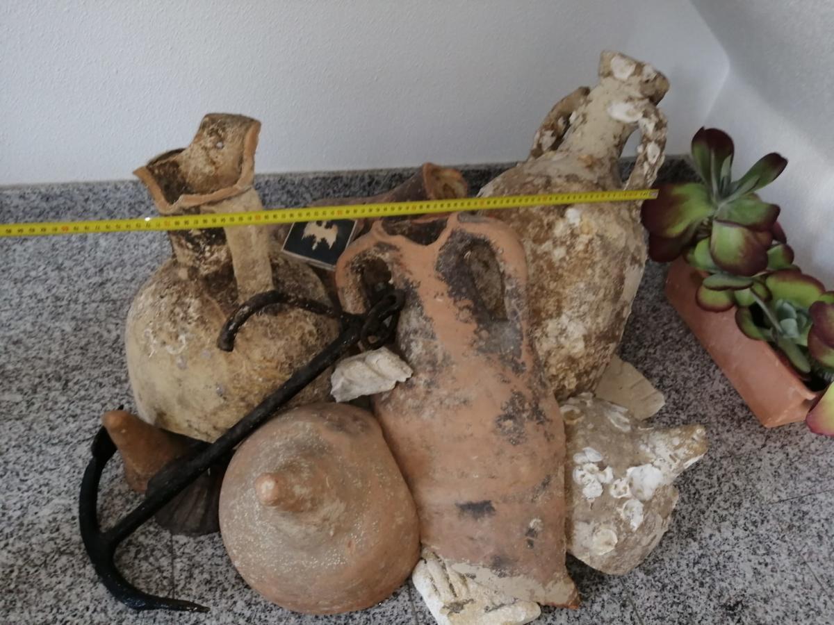 Arqueólogos de la UA piden ayuda a la Guardia Civil para hallar un pecio romano en Santa Pola