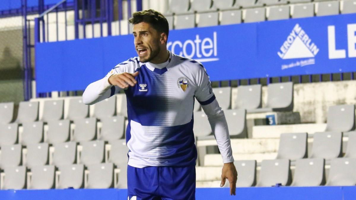 Néstor Querol, jugador del Sabadell