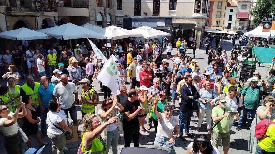 La protesta de los cereceros llega a Plasencia