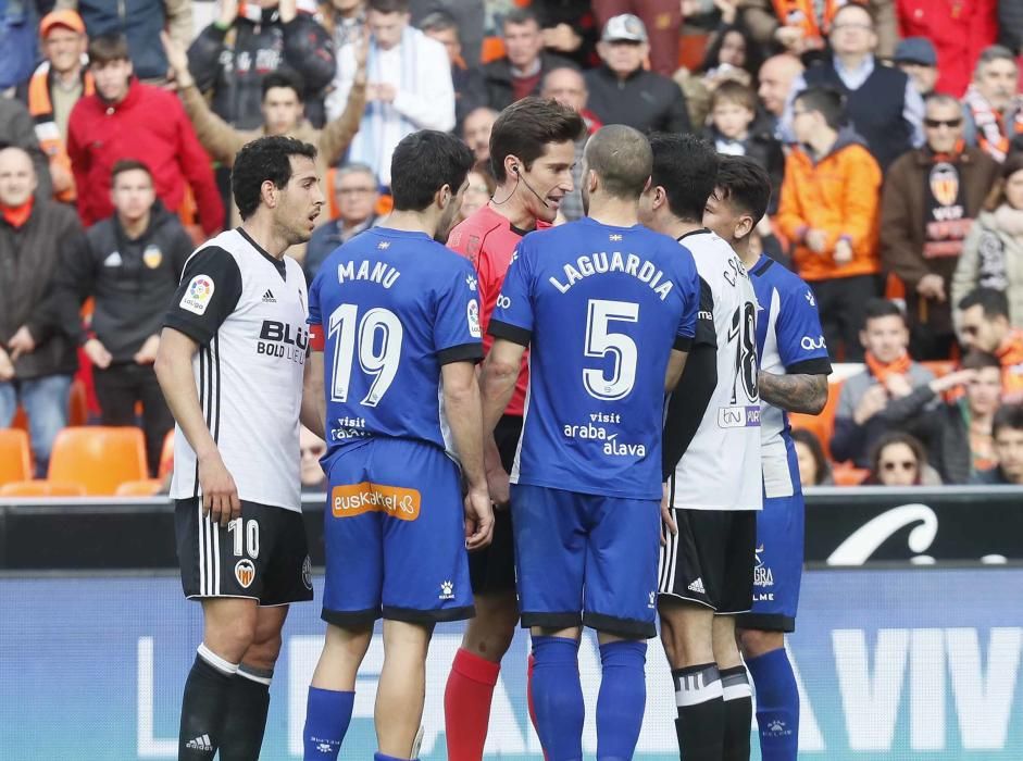 Valencia - Alavés, en imágenes