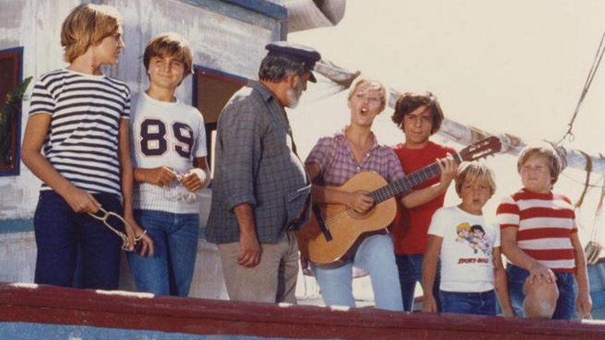 Los protagonistas de 'Verano azul'.