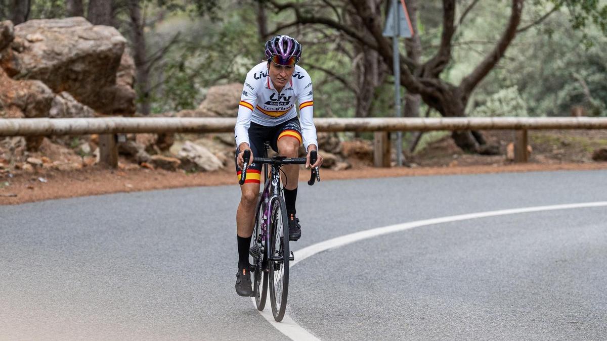 Mavi García, en la séptima y última etapa, con meta en los Lagos de Covadonga