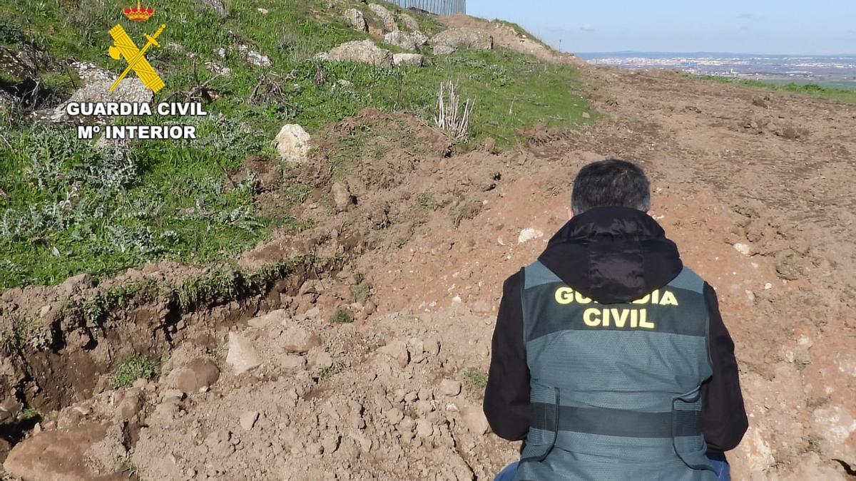 La Guardia Civil investiga daños en el yacimiento de El Viso