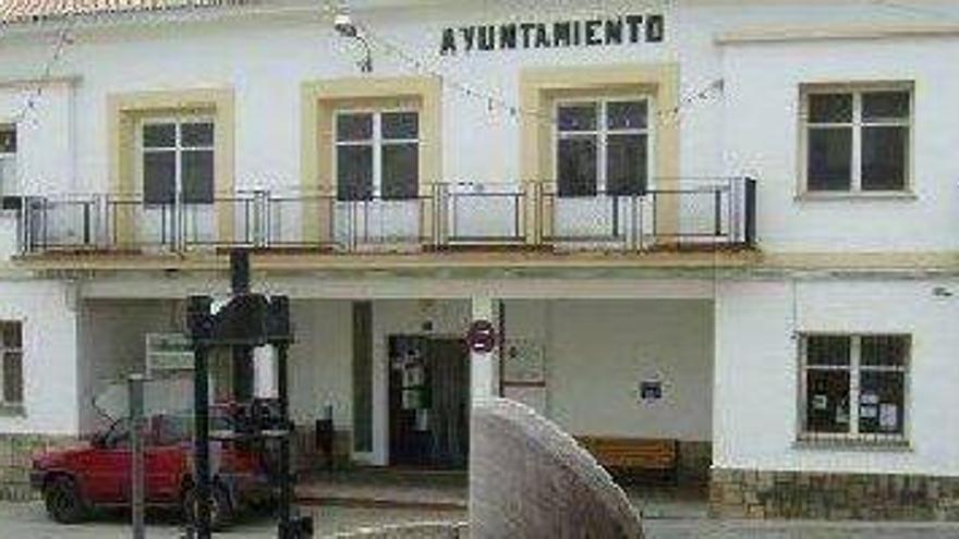 Condenado un menor por robar en el colegio y en el ayuntamiento de Matet