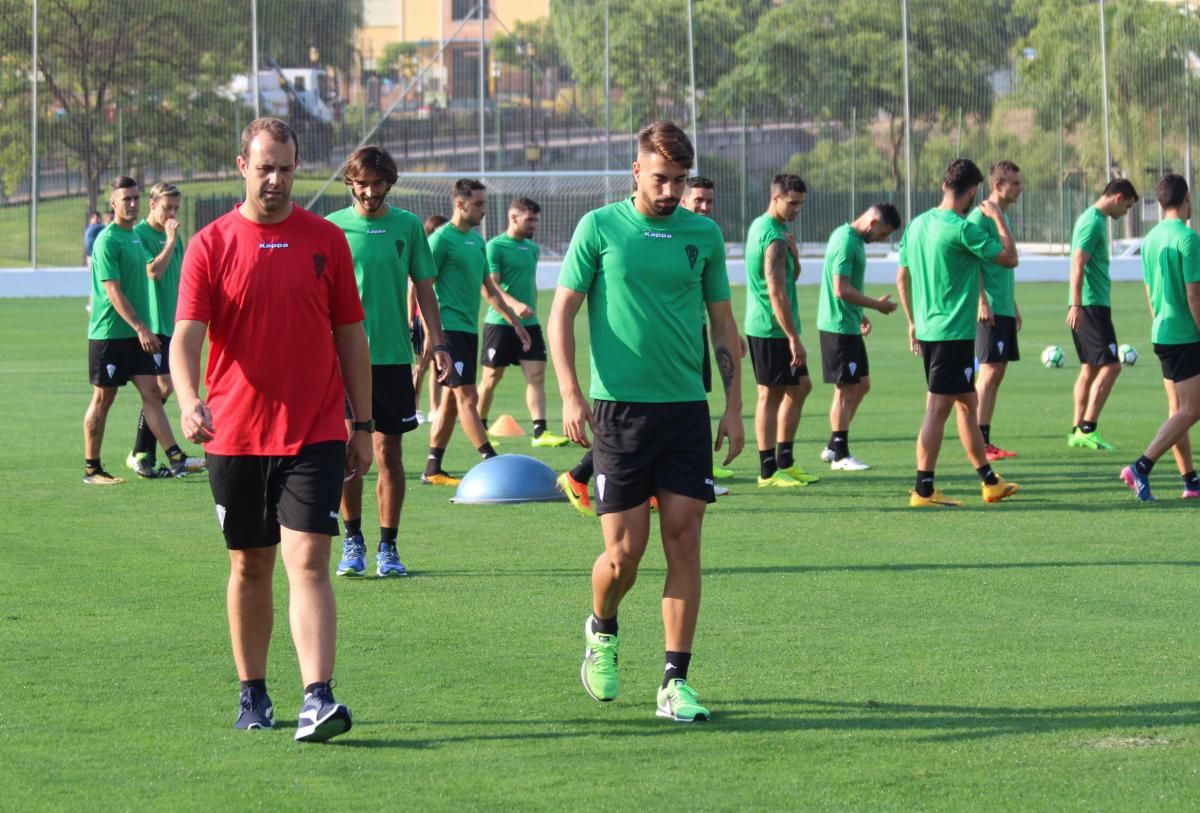 FOTOGALERÍA / Imágenes del primer entrenamiento del Córdoba en Benahavís