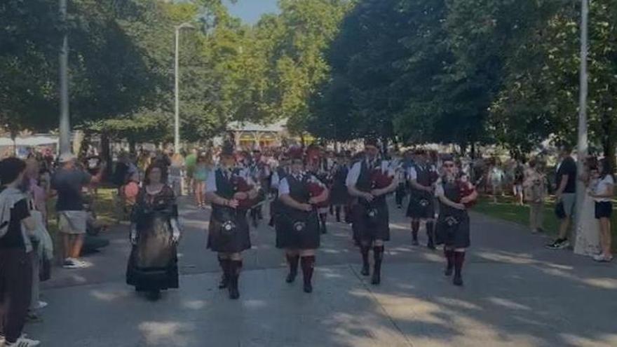 VÍDEO: Ceremonia de las banderas del Intercéltico de Avilés