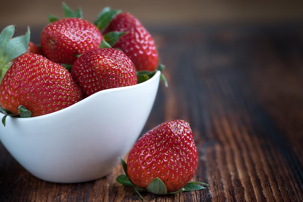 Las fresas son ideales para una merienda saludable y te ayudan a adelgazar