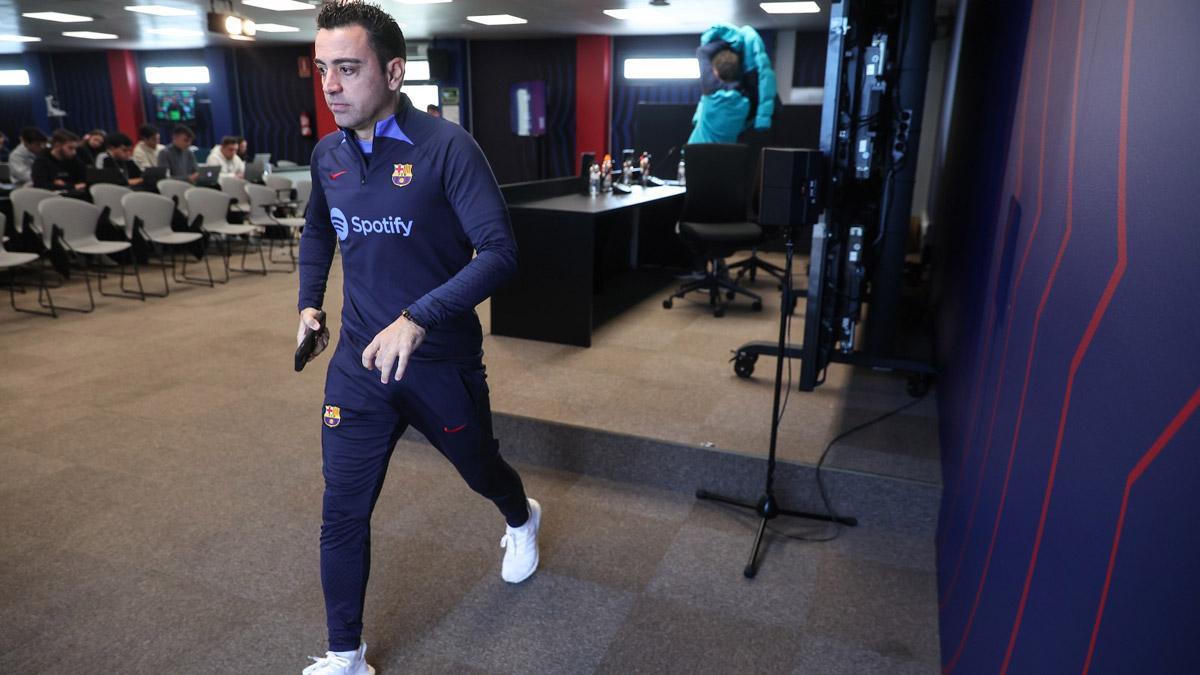 Xavi: "Sigo viendo a un Real Madrid muy fuerte"