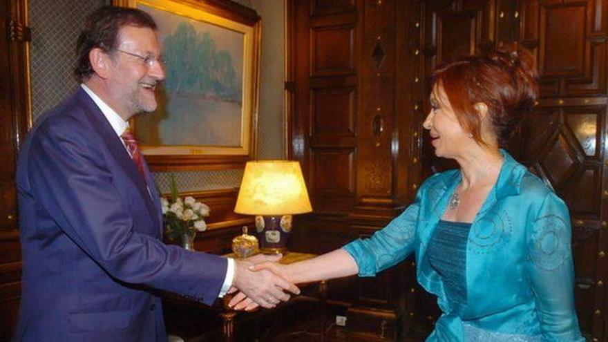 Kirchner invita a Rajoy a visitar Argentina