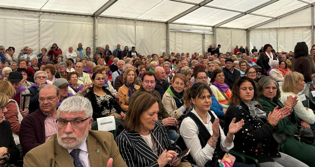 Asistentes al acto de la FAMP celebrado el año pasdo en Cudillero.