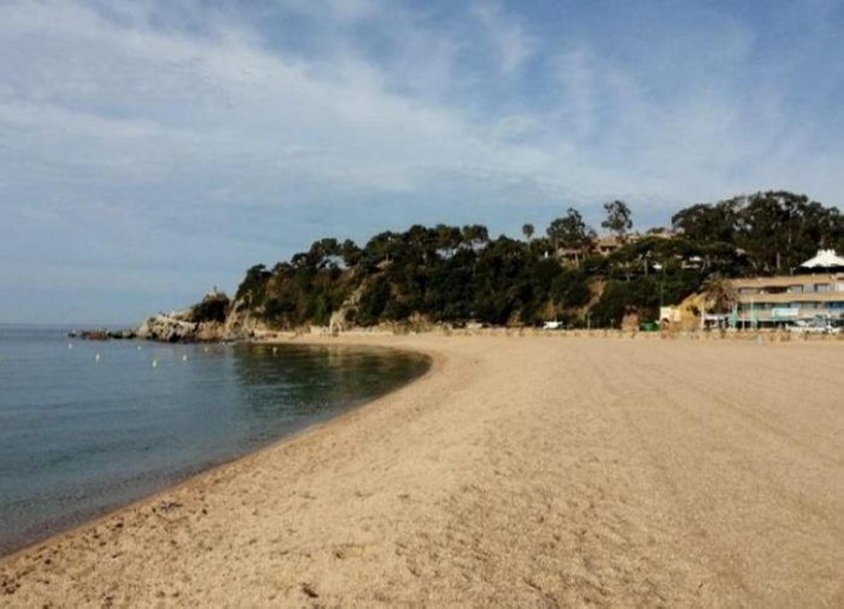 Mor una dona de 75 anys ofegada a la platja de Lloret de Mar