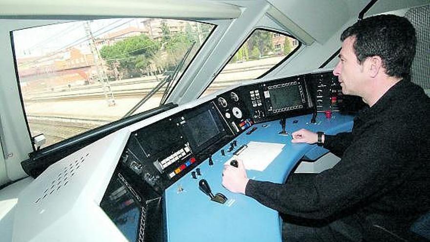 La cabina de un tren de alta velocidad.