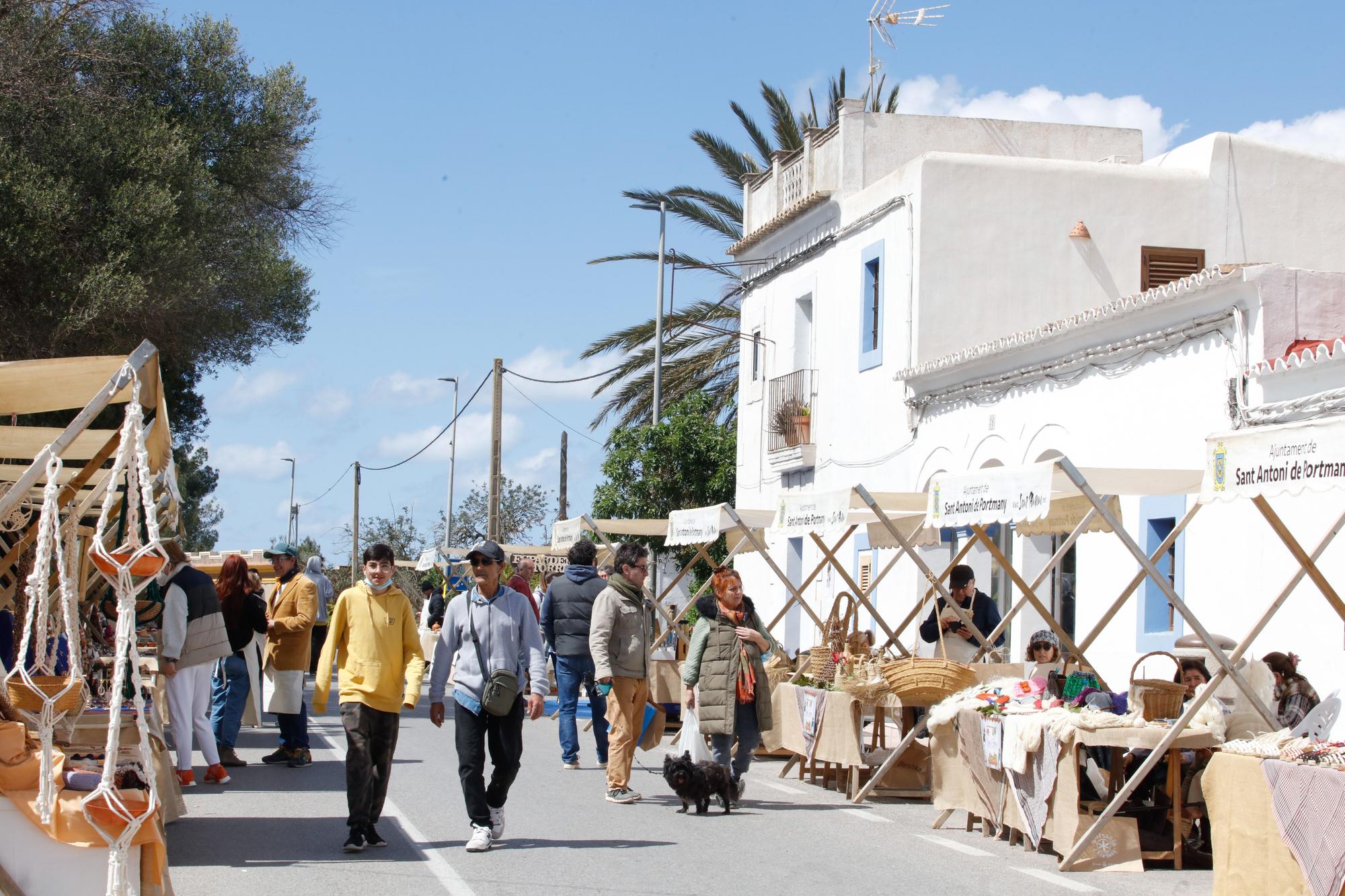 Mercadillo artesanal en Sant Rafael