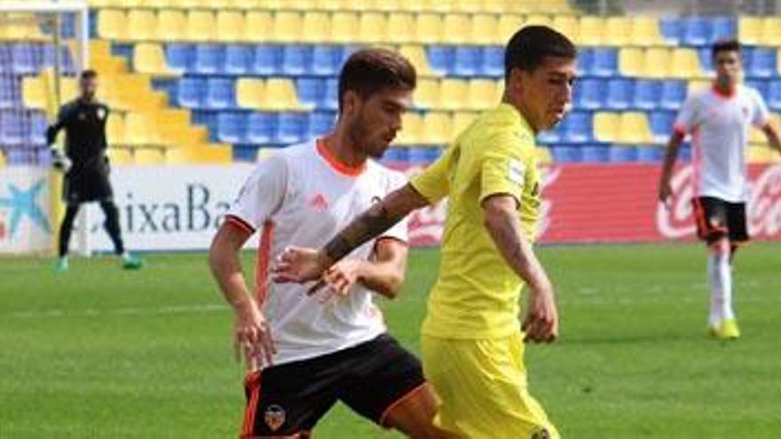 Nacho Gil decanta el derbi de bronce para el Mestalla