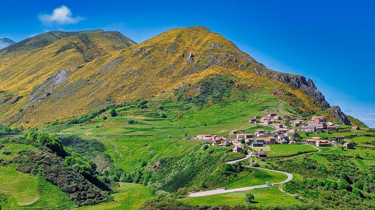 España es un auténtico paraíso para los amantes de la naturaleza, y el valle de Somiedo es uno de los mejores ejemplos.