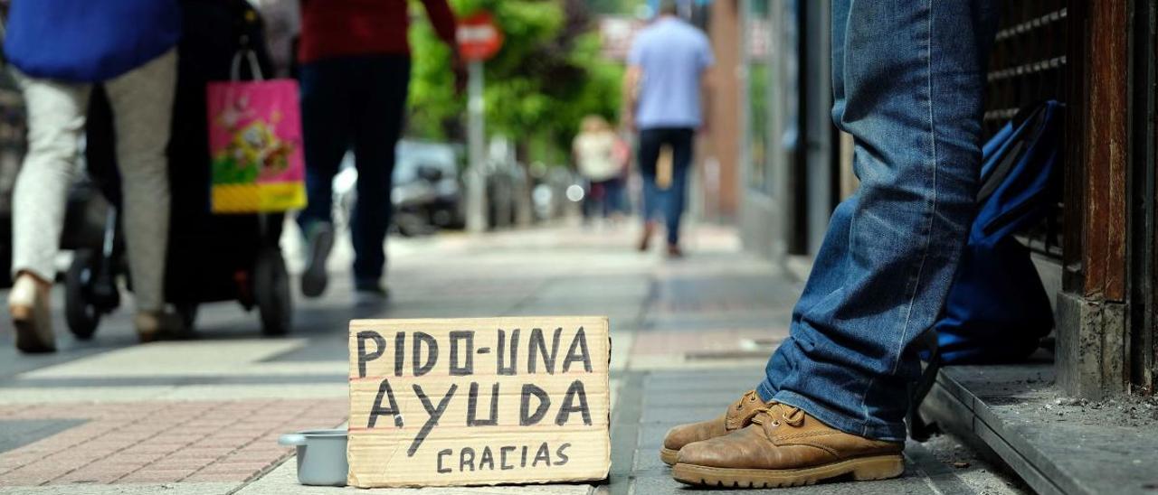 Oviedo y Gijón, entre las ciudades españolas con menor riesgo de pobreza