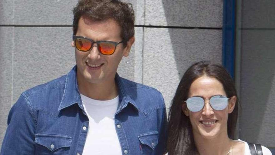 Malú y Albert Rivera, antes de que la cantante ingresase.