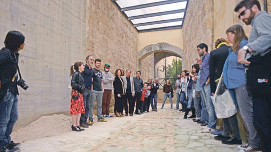 Un grupo de visitantes conoció ayer el nuevo espacio cultural.