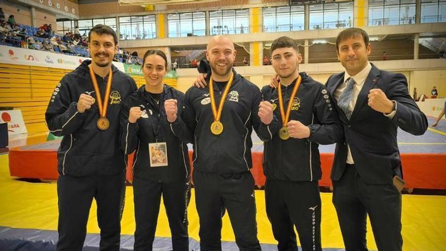 La selección asturiana brilla en el Campeonato de España de Wushu con dos oros y un bronce