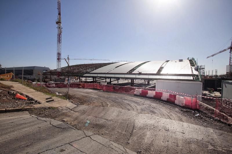 El ministro Ábalos supervisa las obras de ampliación del aeropuerto Tenerife Sur
