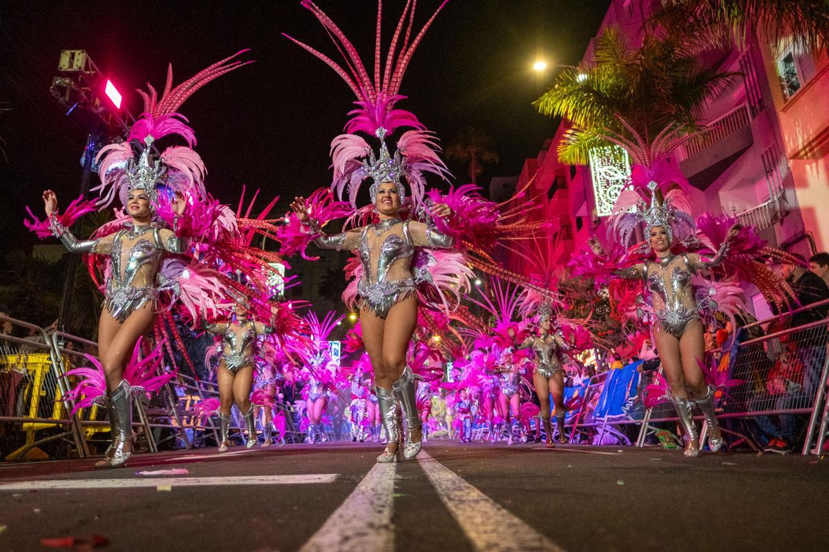 La Cabalgata anunciadora del Carnaval de Santa Cruz de Tenerife 2026