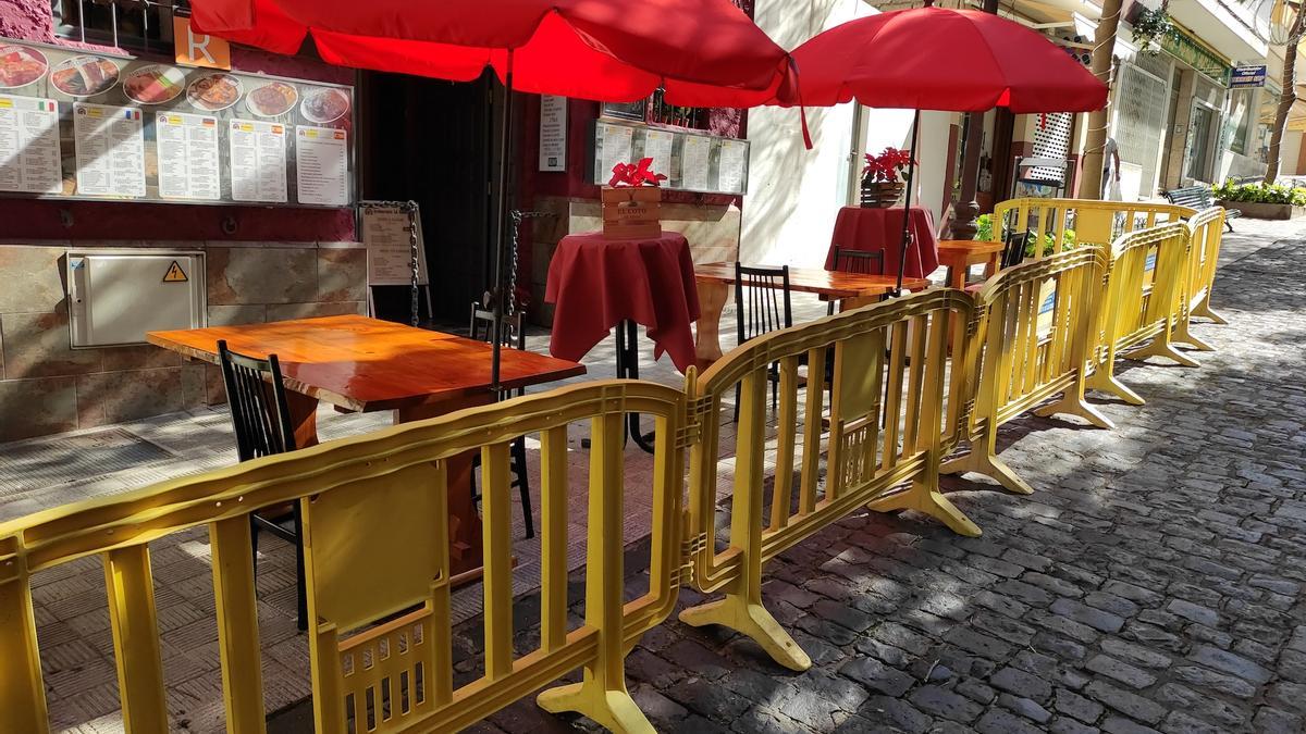 Terraza de hostelería en el Puerto de la Cruz.