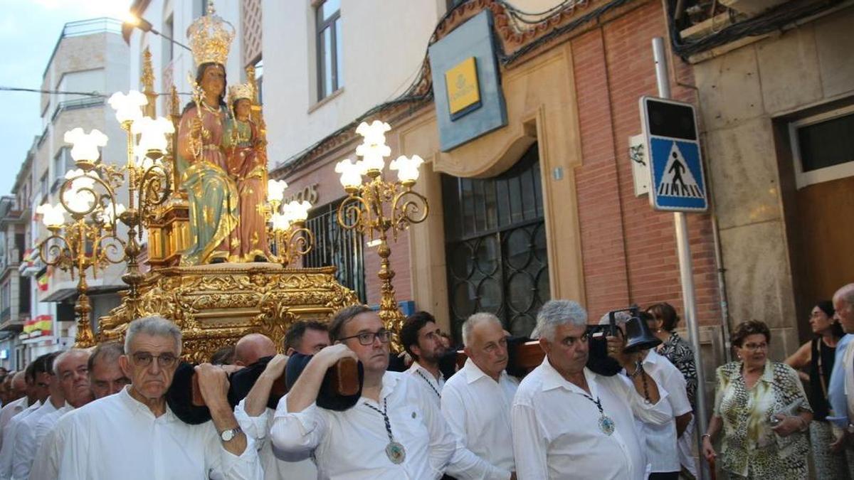 Burriana celebra en septiembre las fiestas en honor a su patrona, la Mare de Déu de la Misericòrdia.