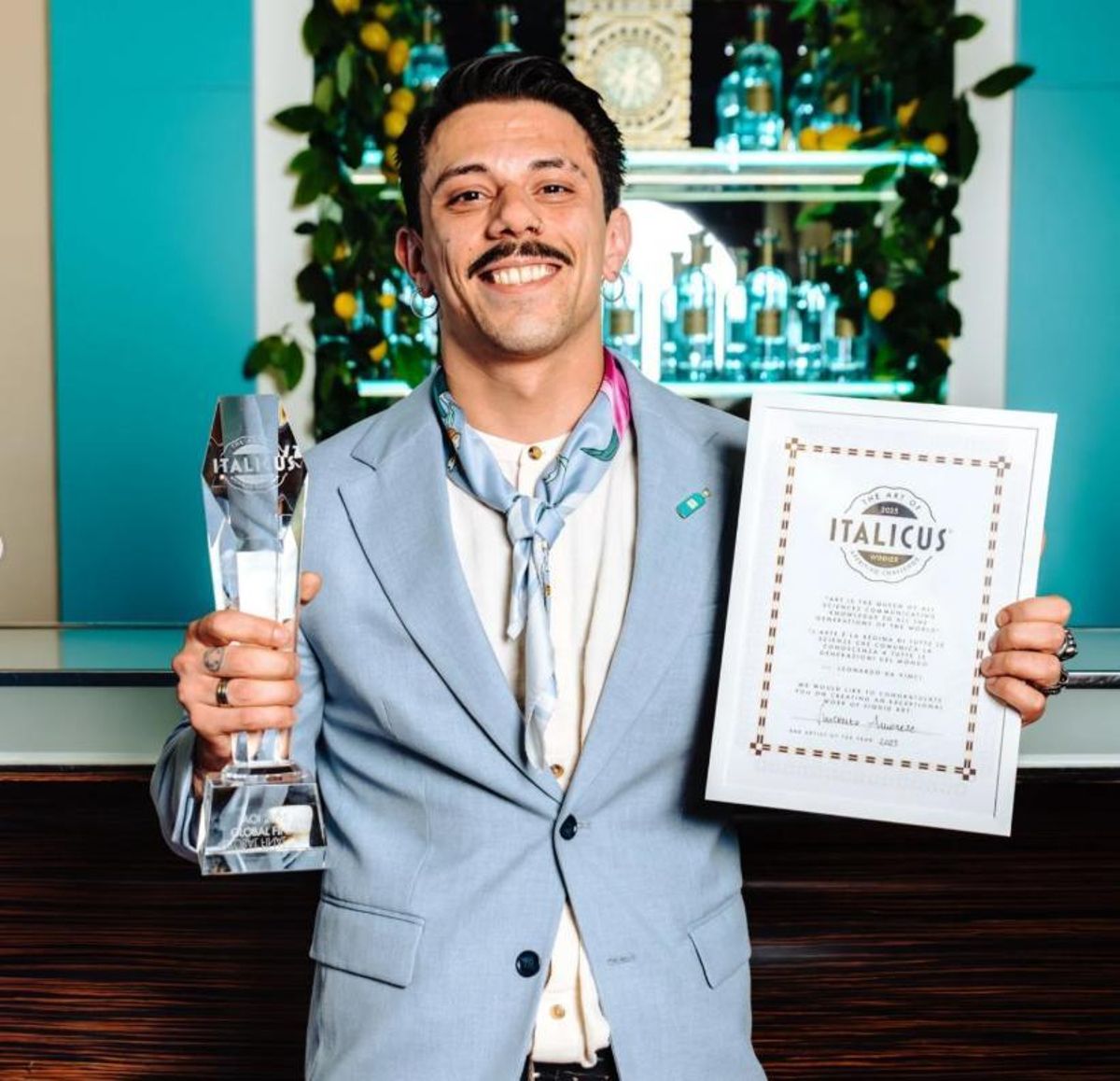 Vincenzo Amorese, bartender en la coctelería Bad Company 1920.