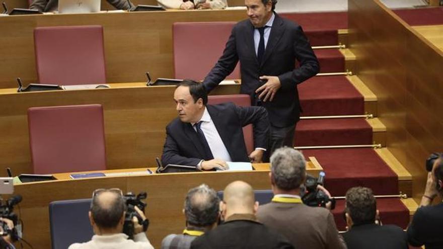 Pérez Llorca aboga en su discurso por una política migratoria "ordenada"