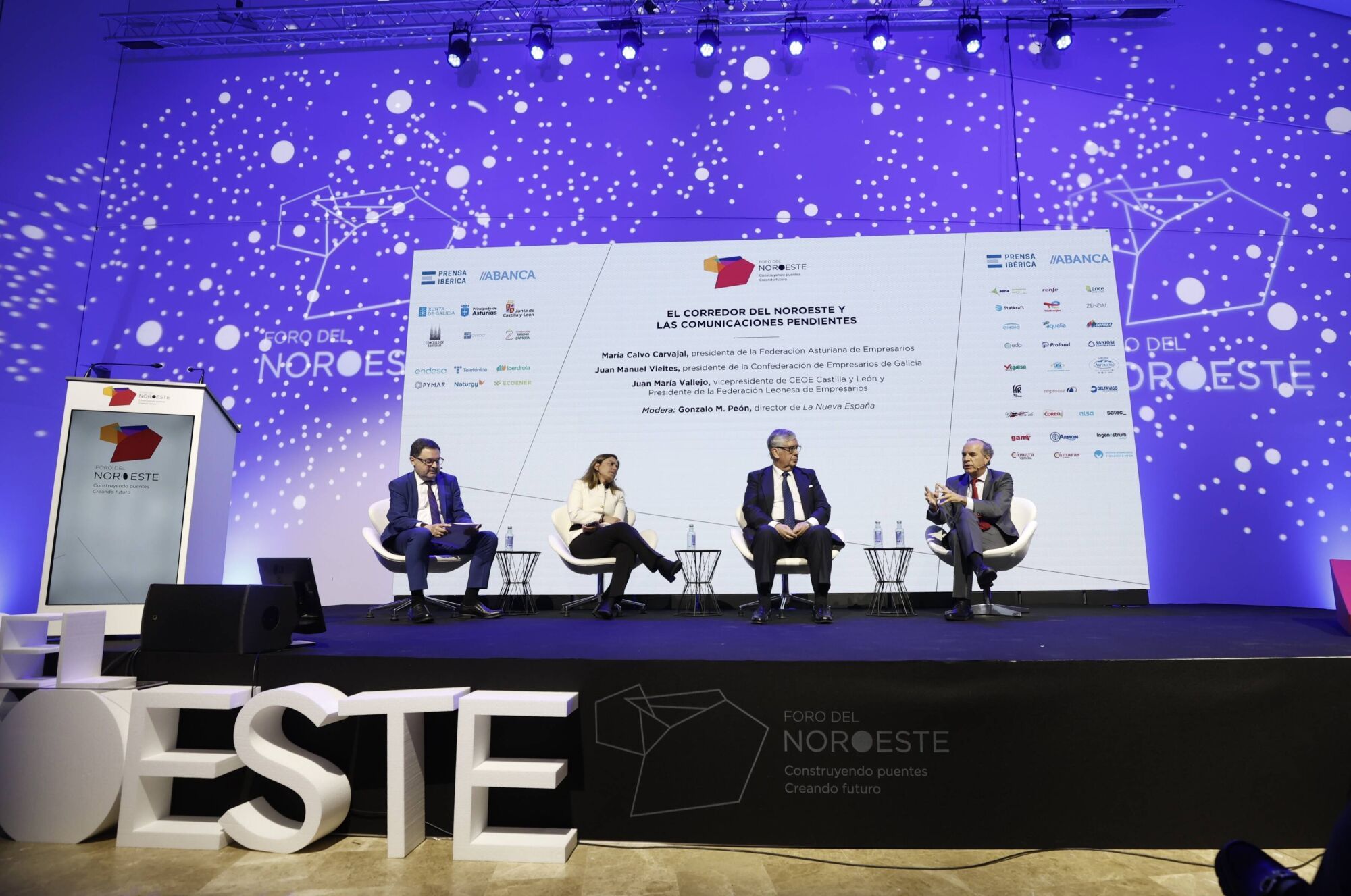 Foro del Noroeste. Mesa de Redonda. El Corredor del Noroeste y las Comunicaciones pendientes