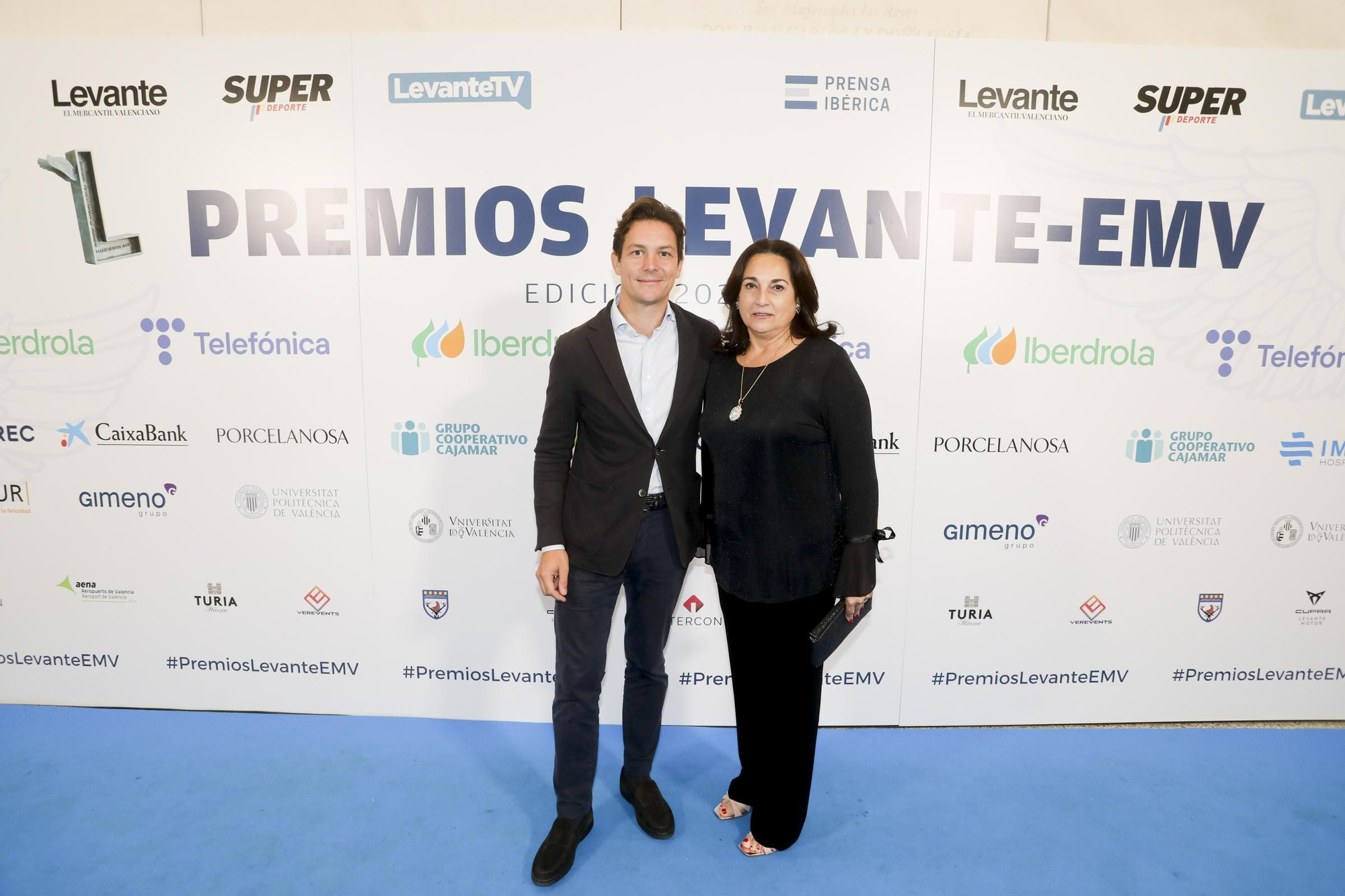 Búscate en la Gala de los Premios Levante 2023