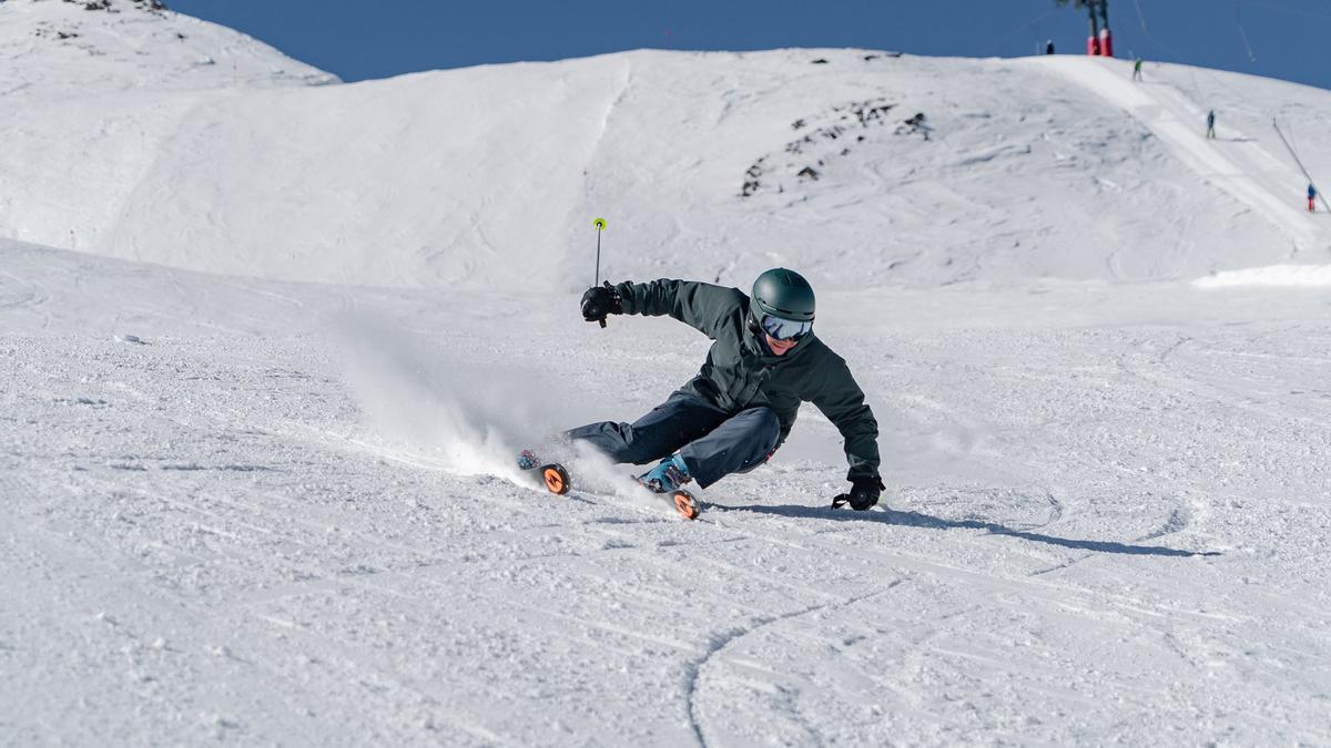 Un esquiador, en Formigal durante el pasado invierno.