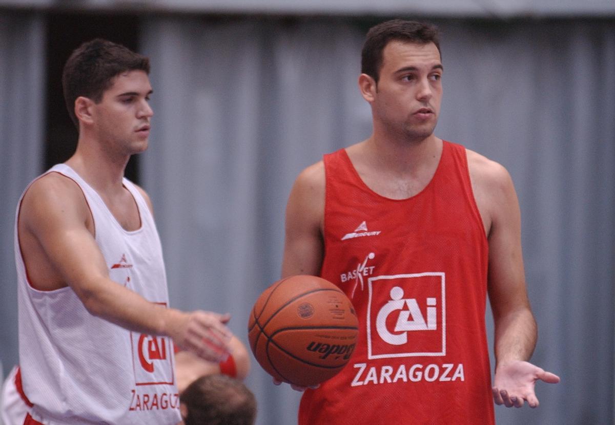 Ricardo Úriz y José María Panadero, en un entrenamiento con el CAI Zaragoza en la temporada 02-03.