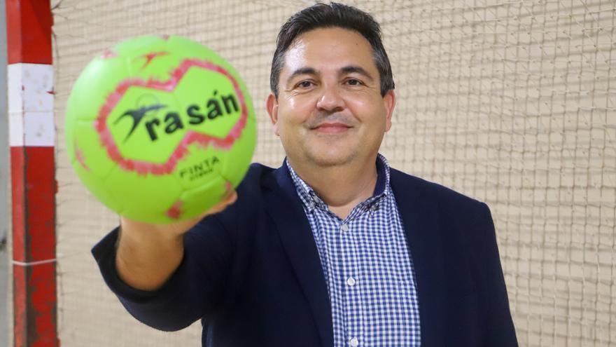 Pedro Fuertes, reelegido como presidente de la Federación de Balonmano de la Comunitat