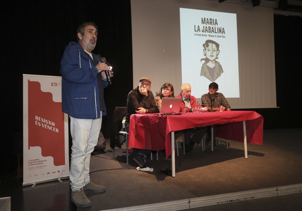 María "La Jabalina" tendrá una novela gráfica y un avance de la obra se ha podido ver en el casal Jove del Port de Sagunt.