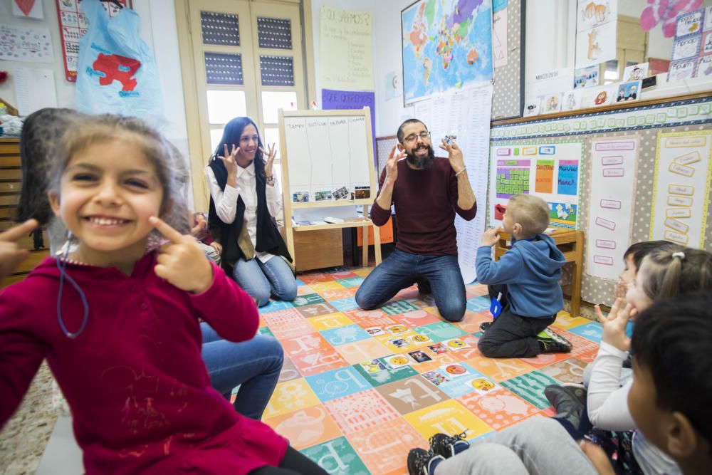 La llengua de signes entra a les aules valencianes