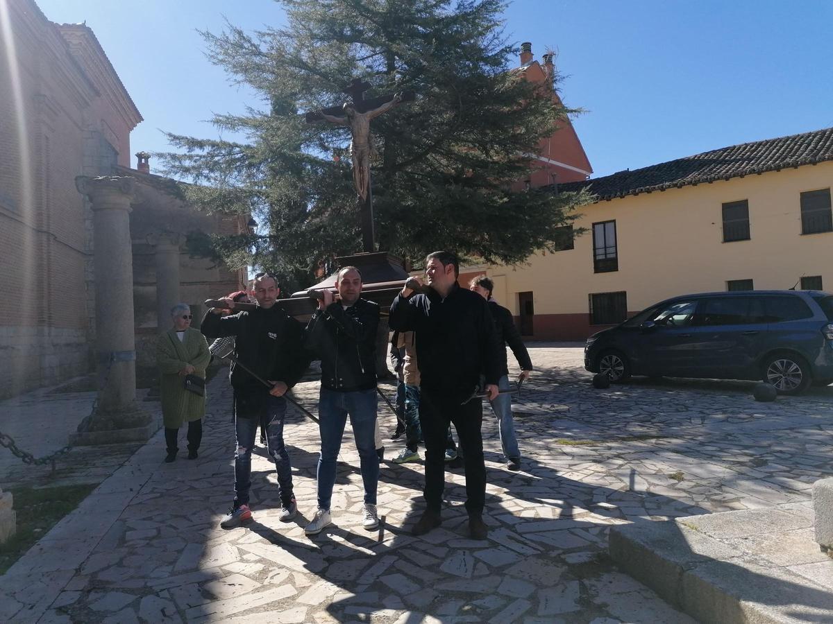 GALERÍA | Toro revive el Vía Crucis de las Familias