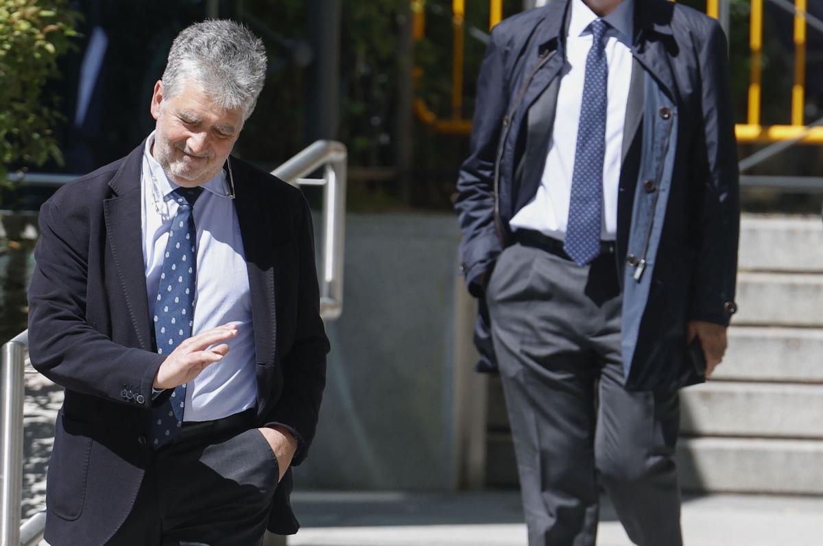 El exsenador y exdirector de la Policía Ignacio Cosidó a su salida de la Audiencia Nacional este martes