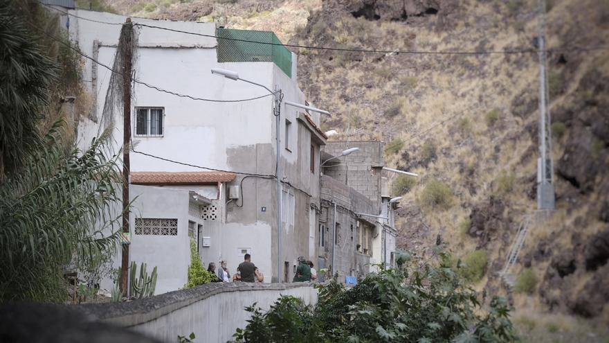Familias afectadas por los desalojos en Camino La Ermita, en Salud Bajo